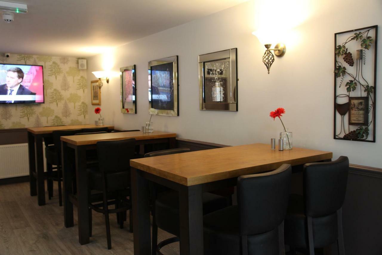 Hotel Liberal House Tamworth Esterno foto