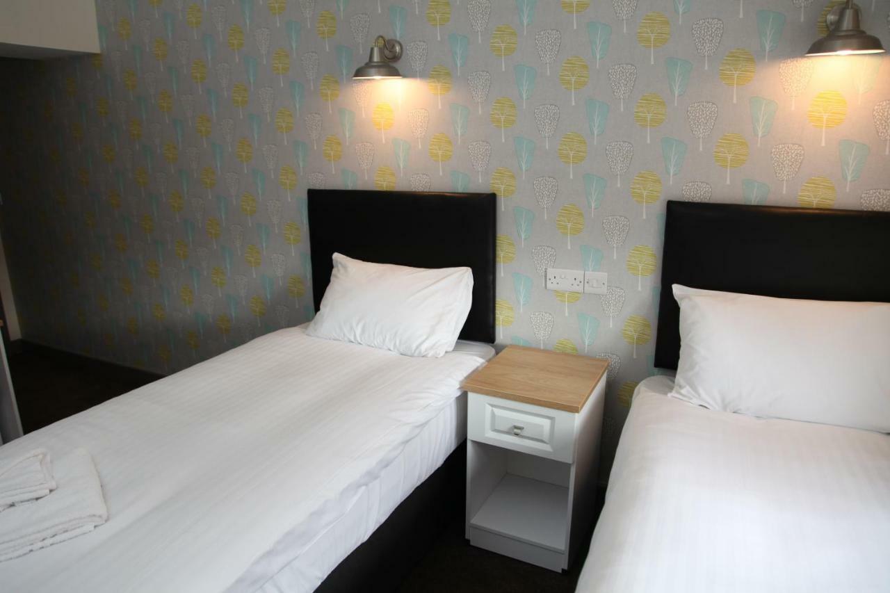 Hotel Liberal House Tamworth Esterno foto